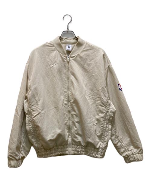 NIKE（ナイキ）NIKE (ナイキ) FEAR OF GOD (フィア・オブ・ゴッド) コラボバスケットボールジャケット アイボリー サイズ:XSの古着・服飾アイテム