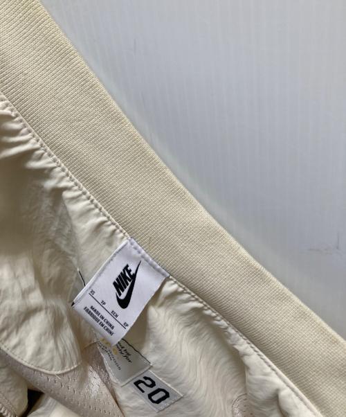 NIKE（ナイキ）NIKE (ナイキ) FEAR OF GOD (フィア・オブ・ゴッド) コラボバスケットボールジャケット アイボリー サイズ:XSの古着・服飾アイテム