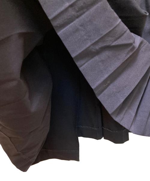 COMME des GARCONS COMME des GARCONS（コムデギャルソン コムデギャルソン）COMME des GARCONS COMME des GARCONS (コムデギャルソン コムデギャルソン) アシメントリーイージープリーツスカート ダークネイビー サイズ:ＳＳの古着・服飾アイテム