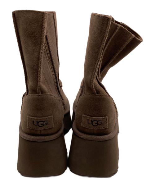 UGG（アグ）UGG (アグ) クラシック ツイン シーム ニュー ハイツ ベージュ サイズ:24の古着・服飾アイテム