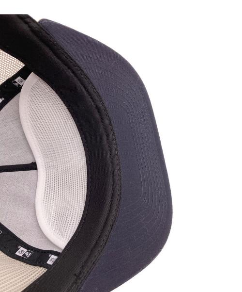 New Era（ニューエラ）New Era (ニューエラ) SANTA CRUZ (サンタクルーズ) トラッカーキャップ ネイビーの古着・服飾アイテム