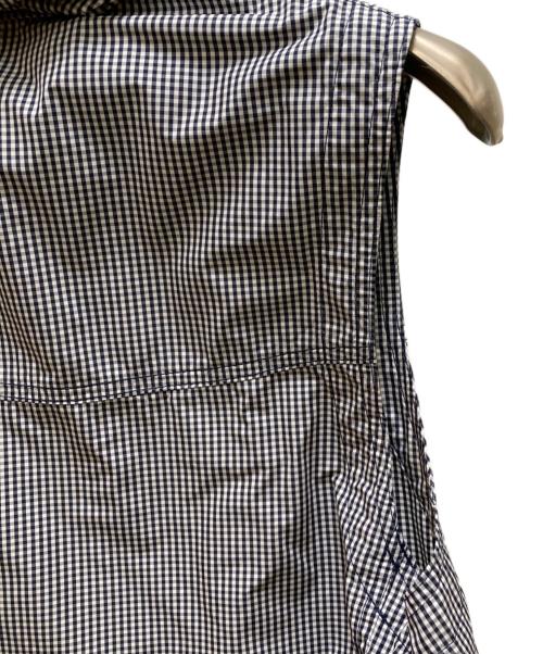 BURBERRY BLACK LABEL（バーバリーブラックレーベル）BURBERRY BLACK LABEL (バーバリーブラックレーベル) ロゴ刺繍ギンガムチェックベスト ホワイト×ブラック サイズ:Mの古着・服飾アイテム