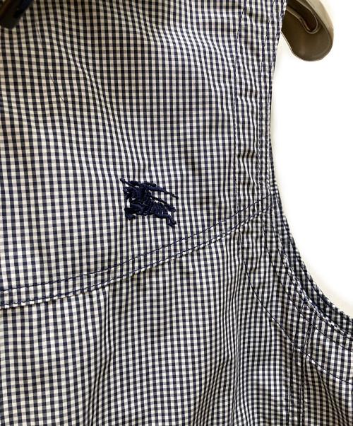 BURBERRY BLACK LABEL（バーバリーブラックレーベル）BURBERRY BLACK LABEL (バーバリーブラックレーベル) ロゴ刺繍ギンガムチェックベスト ホワイト×ブラック サイズ:Mの古着・服飾アイテム