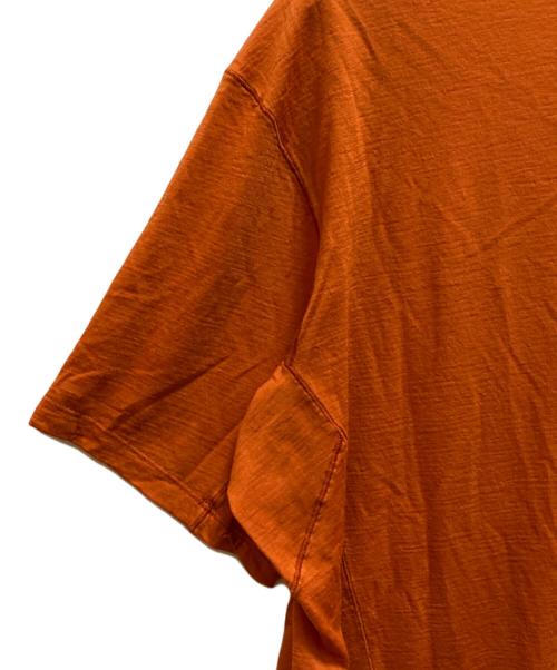ARC'TERYX（アークテリクス）ARC'TERYX (アークテリクス) ペリオン ポロシャツ オレンジ サイズ:Mの古着・服飾アイテム