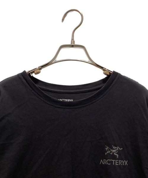 ARC'TERYX（アークテリクス）ARC'TERYX (アークテリクス) エンブレムTシャツ ブラック サイズ:XLの古着・服飾アイテム