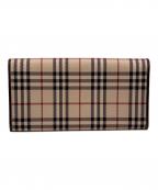 BURBERRY LONDONバーバリーロンドン）の古着「ノバチェックがま口長財布」｜ベージュ