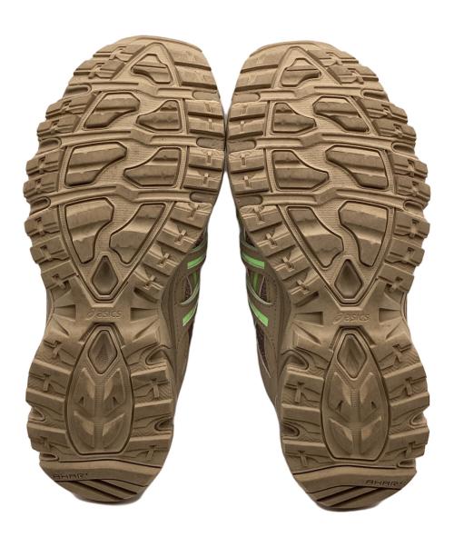 asics（アシックス）asics (アシックス) GEL-NIMBUS 9 ローカットスニーカー ベージュ サイズ:26.5の古着・服飾アイテム