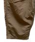中古・古着 BURLAP OUTFITTER (バーラップアウトフィッター) 2タックナイロンイージーパンツ カーキ サイズ:M：6000円