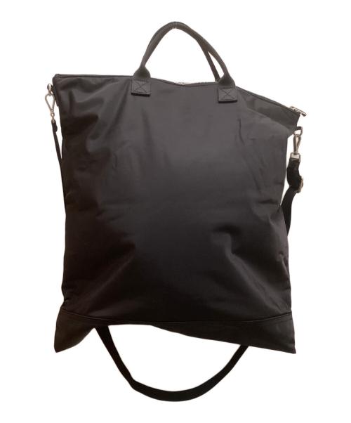 maison kitsune（メゾンキツネ）MAISON KITSUNE (メゾンキツネ) NYLON HELMET BAG ブラックの古着・服飾アイテム
