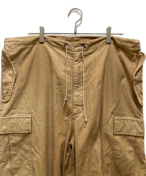 CANTATE（カンタータ）CANTATE (カンタータ) サルファー バック サテンM-51パンツ ベージュの古着・服飾アイテム