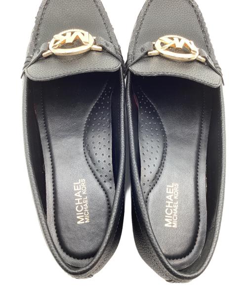 MICHAEL KORS（マイケル・コース）MICHAEL KORS (マイケル・コース) モカシンローファー ブラック サイズ:6Mの古着・服飾アイテム
