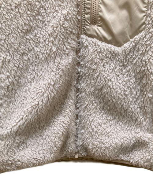 Patagonia（パタゴニア）Patagonia (パタゴニア) リバーシブル・レディ・フレディ・フーディ ベージュ サイズ:XL14の古着・服飾アイテム
