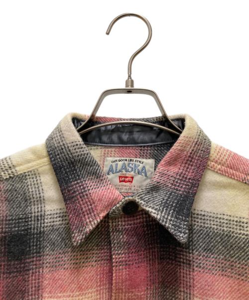 LEVI'S（リーバイス）LEVI'S (リーバイス) ヴィンテージオンブレチェックウールシャツ ベージュ サイズ:Ｍの古着・服飾アイテム