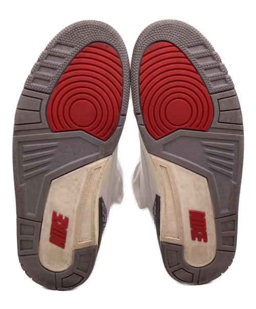NIKE（ナイキ）NIKE (ナイキ) エアジョーダン3 レトロ 