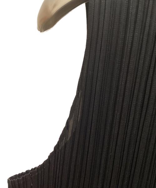 PLEATS PLEASE（プリーツプリーズ）PLEATS PLEASE (プリーツプリーズ) プリーツ ノースリーブ スリット ロングワンピース ブラック サイズ:3の古着・服飾アイテム