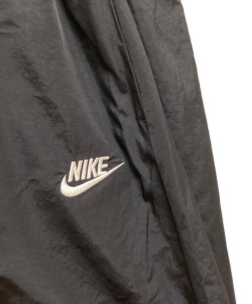 NIKE（ナイキ）NIKE (ナイキ) ウィンドランナー ウィメンズ スカート ブラック サイズ:Mの古着・服飾アイテム