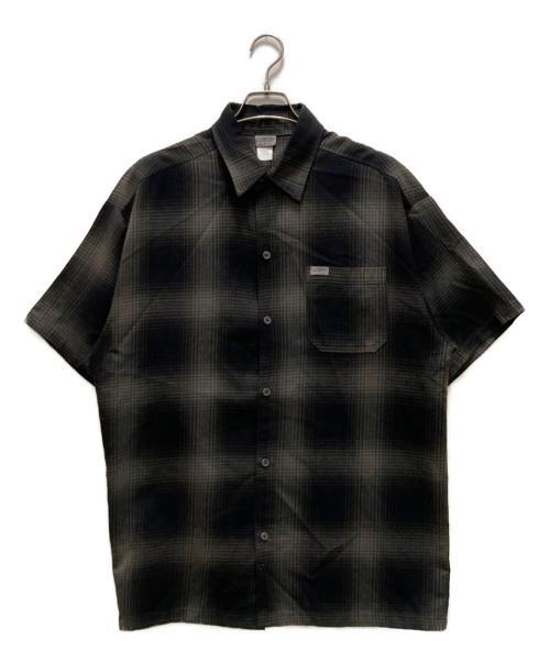 CalTop（キャルトップ）CalTop (キャルトップ) オンブレチェック半袖シャツ ブラック×グレー サイズ: Lの古着・服飾アイテム