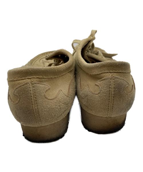 SUPREME（シュプリーム）Supreme (シュプリーム) CLARKS (クラークス) WALLABEE BOOTS WESTERN CUT ベージュ サイズ:26.5の古着・服飾アイテム