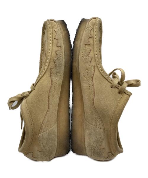 SUPREME（シュプリーム）Supreme (シュプリーム) CLARKS (クラークス) WALLABEE BOOTS WESTERN CUT ベージュ サイズ:26.5の古着・服飾アイテム
