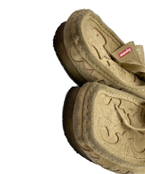 SUPREME（シュプリーム）Supreme (シュプリーム) CLARKS (クラークス) WALLABEE BOOTS WESTERN CUT ベージュ サイズ:26.5の古着・服飾アイテム