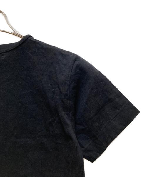 PLAY COMME des GARCONS（プレイコムデギャルソン）PLAY COMME des GARCONS (プレイコムデギャルソン) ハート刺繍Tシャツ ブラック サイズ:Mの古着・服飾アイテム