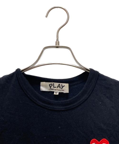PLAY COMME des GARCONS（プレイコムデギャルソン）PLAY COMME des GARCONS (プレイコムデギャルソン) ハート刺繍Tシャツ ブラック サイズ:Mの古着・服飾アイテム