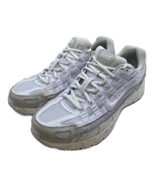 NIKE（ナイキ）NIKE (ナイキ) ローカットスニーカー ホワイト サイズ:28の古着・服飾アイテム