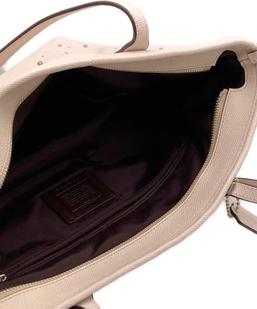 COACH（コーチ）COACH (コーチ) セレスティアルトートバッグ ホワイトの古着・服飾アイテム