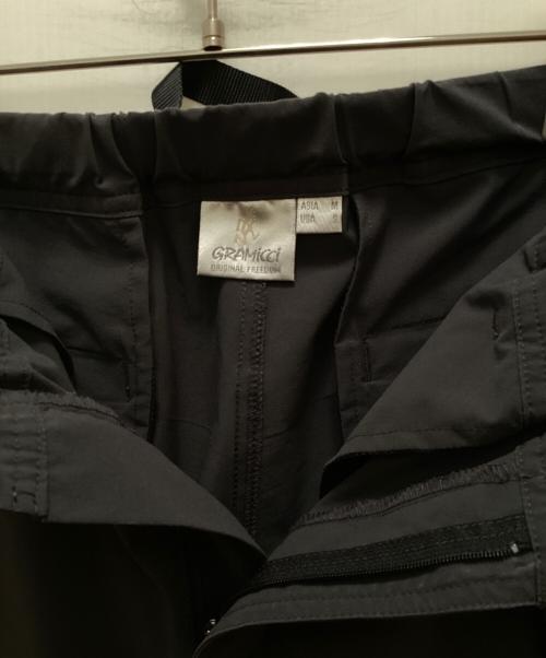 GRAMICCI（グラミチ）GRAMICCI (グラミチ) URBAN RESEARCH (アーバンリサーチ) 別注モリー ストレッチ パンツ グレー サイズ:Mの古着・服飾アイテム