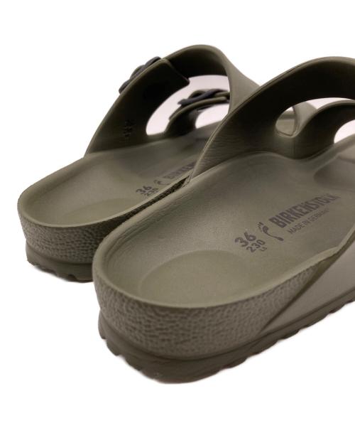 BIRKENSTOCK（ビルケンシュトック）BIRKENSTOCK (ビルケンシュトック) アリゾナ EVA ストラップサンダル グリーン サイズ:23の古着・服飾アイテム