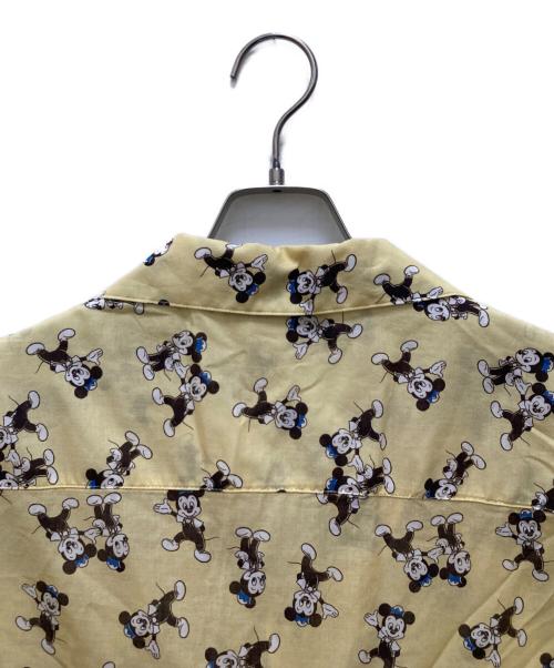 ZARA（ザラ）ZARA (ザラ) Disney (ディズニー) Harry Lambert (ハリー・ランバート) コラボオープンカラーシャツ イエロー サイズ:USA XL 未使用品の古着・服飾アイテム