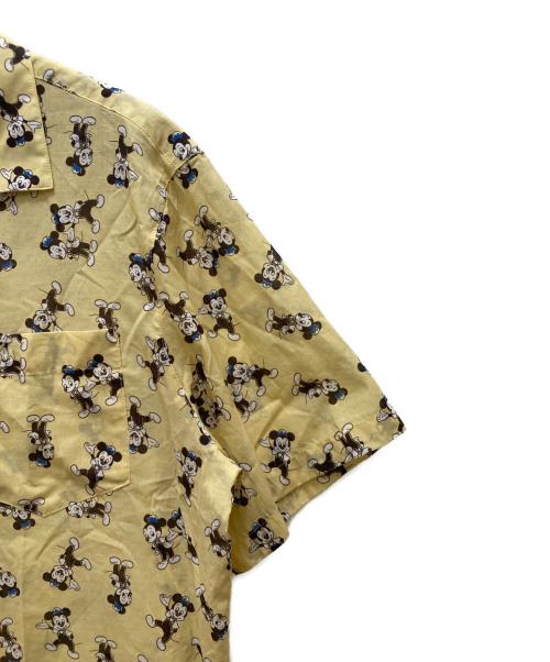 ZARA（ザラ）ZARA (ザラ) Disney (ディズニー) Harry Lambert (ハリー・ランバート) コラボオープンカラーシャツ イエロー サイズ:USA XL 未使用品の古着・服飾アイテム