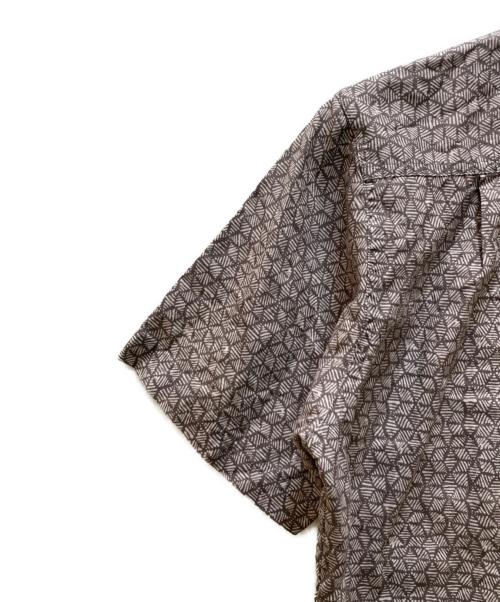 Patagonia（パタゴニア）Patagonia (パタゴニア) ヘンプ混 総柄バックステップシャツ グリーン×ホワイト サイズ:Sの古着・服飾アイテム
