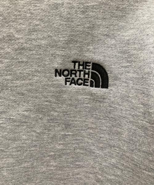 THE NORTH FACE（ザ ノース フェイス）THE NORTH FACE (ザ ノース フェイス) ロゴクルーネックスウェット グレー サイズ:Mの古着・服飾アイテム