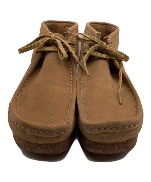 CLARKS（クラークス）CLARKS (クラークス) シェイカー ブーツ ベージュ サイズ:26.5の古着・服飾アイテム