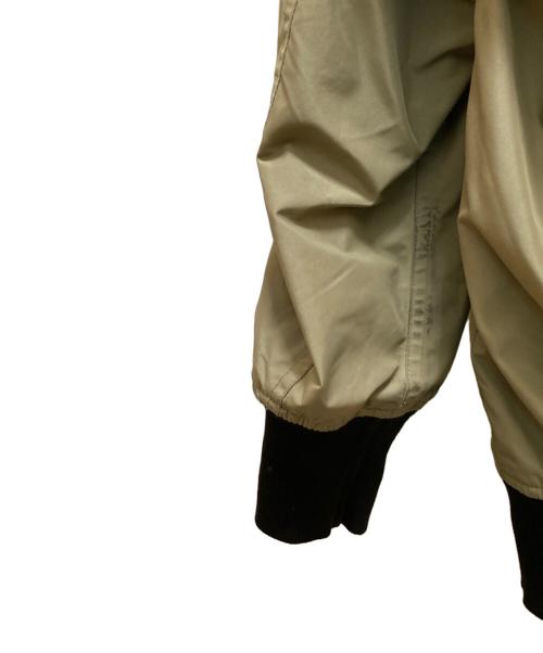 Onitsuka Tiger（オニツカタイガー）Onitsuka Tiger (オニツカタイガー) ANDREA POMPILIO (アンドレアポンピリオ) ナイロンパーカージャケット カーキ サイズ:XSの古着・服飾アイテム