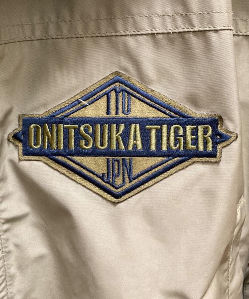 Onitsuka Tiger（オニツカタイガー）Onitsuka Tiger (オニツカタイガー) ANDREA POMPILIO (アンドレアポンピリオ) ナイロンパーカージャケット カーキ サイズ:XSの古着・服飾アイテム
