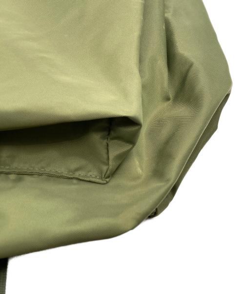MIS（エムアイエス）MIS (エムアイエス) デイパック グリーンの古着・服飾アイテム