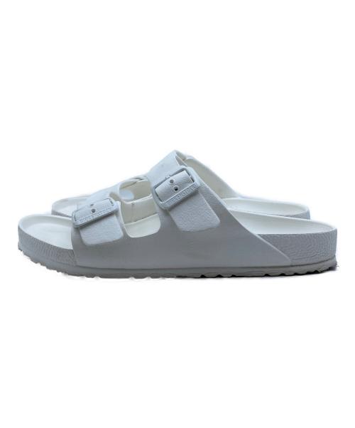 BIRKENSTOCK（ビルケンシュトック）BIRKENSTOCK (ビルケンシュトック) アリゾナストラップサンダル ホワイト サイズ:26.5の古着・服飾アイテム