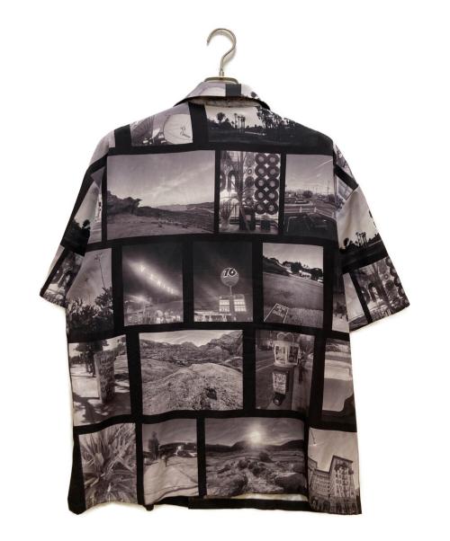 glamb（グラム）glamb (グラム) LA Photo Shirt Black グレー サイズ:Lの古着・服飾アイテム