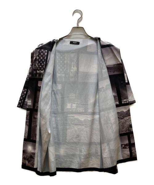 glamb（グラム）glamb (グラム) LA Photo Shirt Black グレー サイズ:Lの古着・服飾アイテム