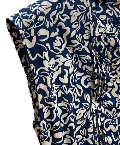 SHIPS（シップス）SHIPS (シップス) 花柄 サイド プリーツ フレンチスリーブ ワンピース ブルー サイズ:Sの古着・服飾アイテム