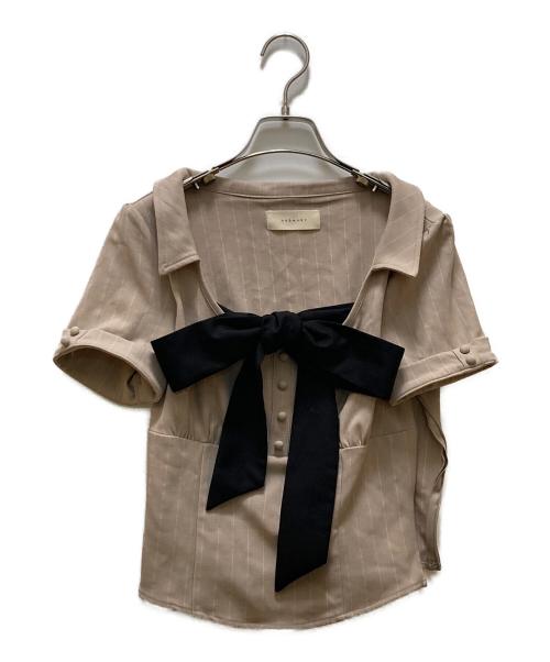 AND MARY（アンドマリー）AND MARY (アンドマリー) Robin ribbon ブラウス ベージュ サイズ:Mの古着・服飾アイテム
