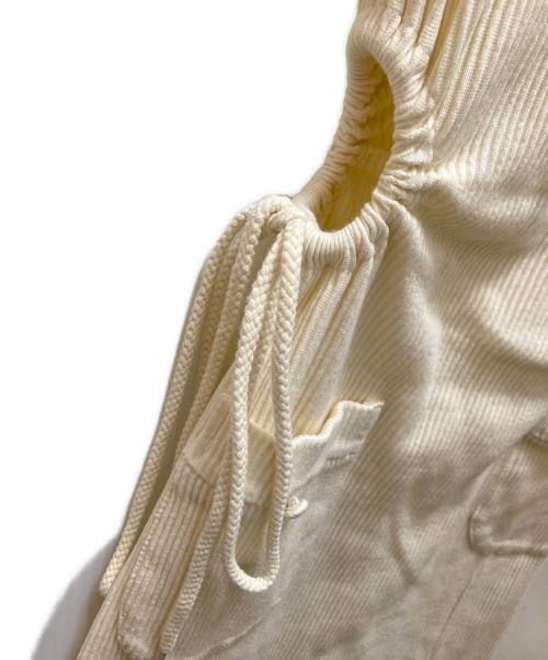 AND MARY（アンドマリー）AND MARY (アンドマリー) Effie slit dress Ivory. ベージュ サイズ:FREEの古着・服飾アイテム