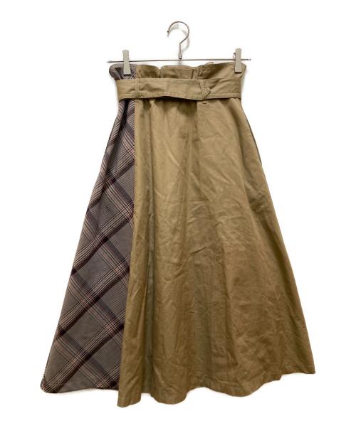 BURBERRY BLUE LABEL（バーバリー ブルー レーベル）BURBERRY BLUE LABEL (バーバリー ブルー レーベル) チェック切替スカート ベージュ サイズ:36の古着・服飾アイテム