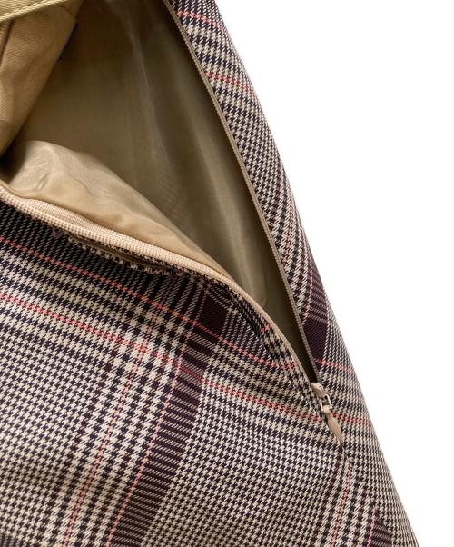 BURBERRY BLUE LABEL（バーバリー ブルー レーベル）BURBERRY BLUE LABEL (バーバリー ブルー レーベル) チェック切替スカート ベージュ サイズ:36の古着・服飾アイテム