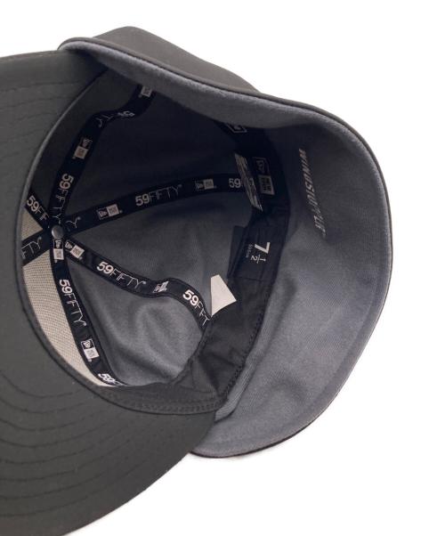 SUPREME（シュプリーム）SUPREME (シュプリーム) New Era (ニューエラ) ウィンドストッパー イヤーフラップボックスロゴキャップ ブラック×グレー サイズ:7 41/2の古着・服飾アイテム