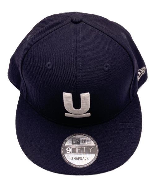 UNDERCOVER（アンダーカバー）UNDERCOVER (アンダーカバー) New Era (ニューエラ) 9FIFTY Uロゴスナップバックキャップ ネイビーの古着・服飾アイテム