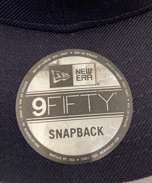 UNDERCOVER（アンダーカバー）UNDERCOVER (アンダーカバー) New Era (ニューエラ) 9FIFTY Uロゴスナップバックキャップ ネイビーの古着・服飾アイテム
