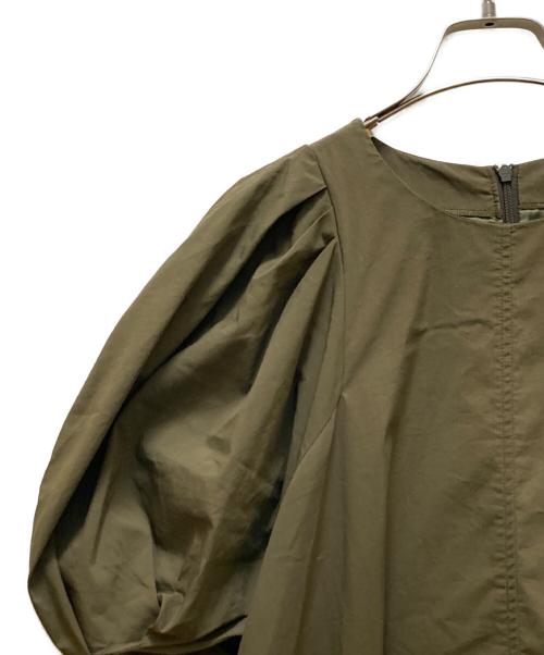 CADUNE（カデュネ）CADUNE (カデュネ) バルーンスリーブロングワンピース グリーン サイズ:38の古着・服飾アイテム